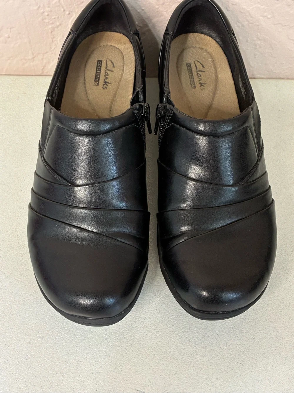 Clarks Channing Essa Black Leather Loafer Side  Zip Womens 9 Comfort Office